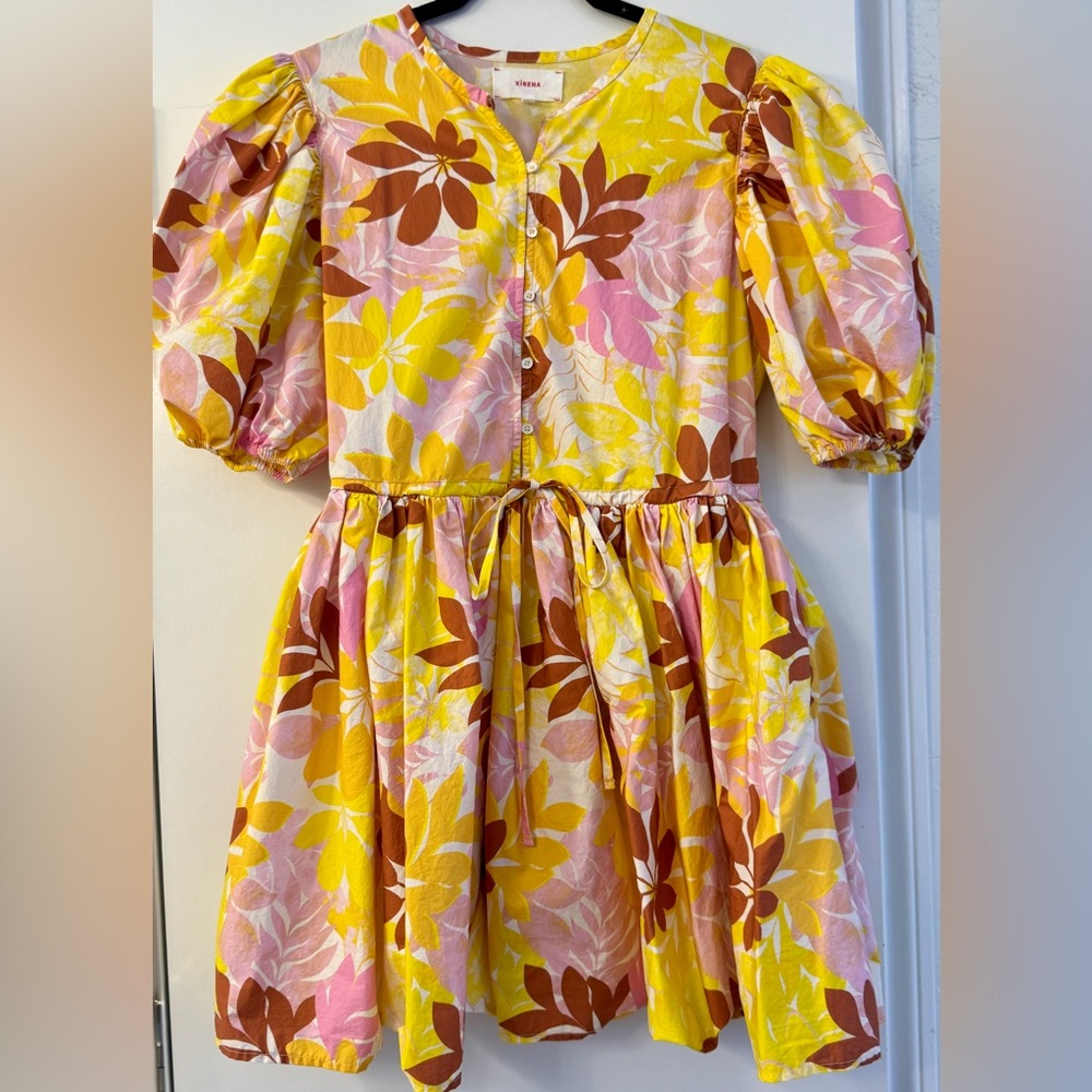 XiRENA Floral Puff Sleeve Dress in Yellow and Pink